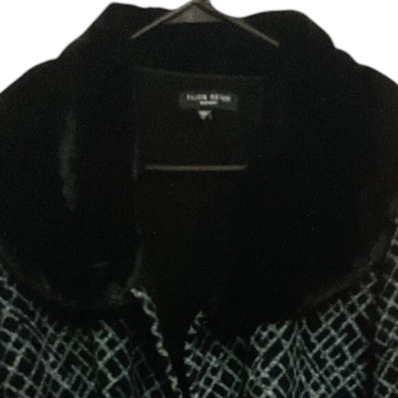Ellen Reyes fleece jacket with faux fur collar size 1X - Picture 5 of 6